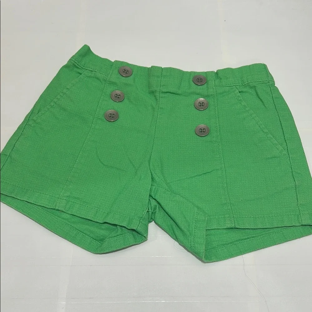 GAP kids Green Buttoned girls Shorts size S 6-7 yrs GUC